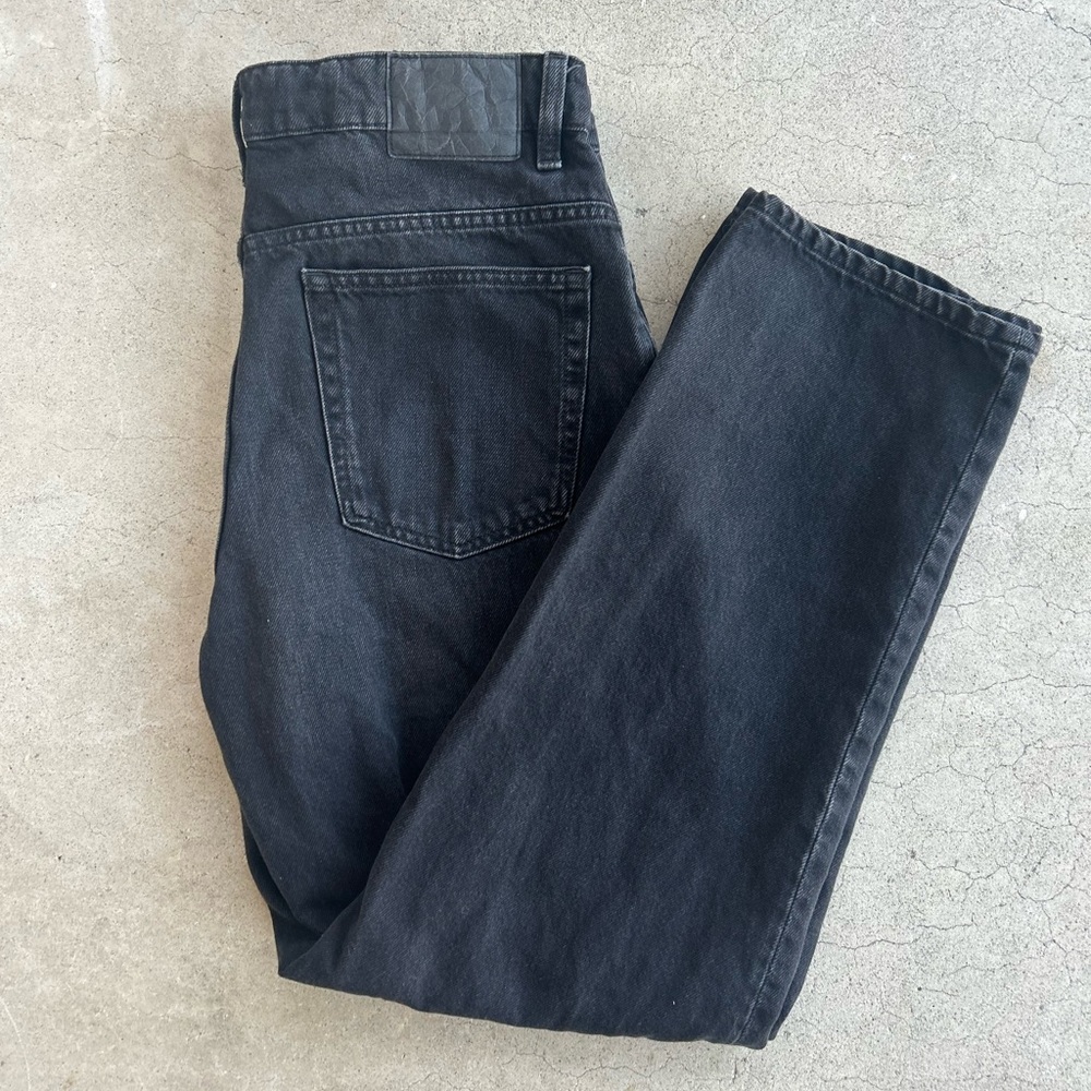 Men’s Baggy Jeans from Cotton On size 32 -Revolve Black